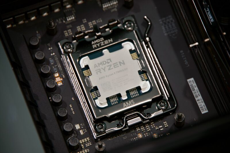 CPU R9 AMD 7950X3D 16-core 32-thread Processor